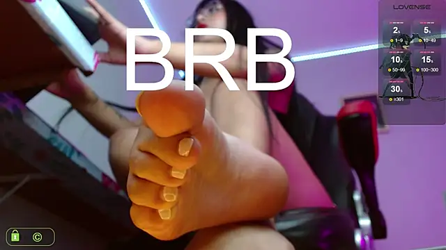 Snapshot of Miss_scarllet_ chatting on February 2025 01:11:02 PM Miss scarllet online show from February 2025 01:11:02 PM