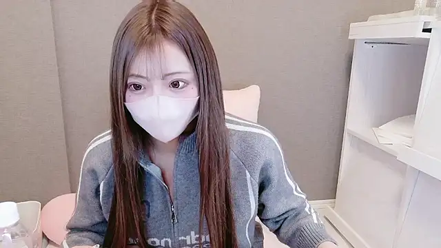  chanMOMO  online show from March 2026 11:03:01 AM