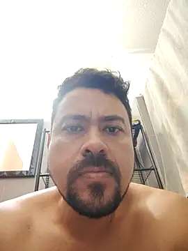 LatinMar online show from April 2026 12:32:02 PM