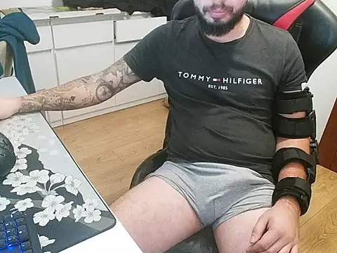 prezydentcam online show from October 2025 07:30:02 AM