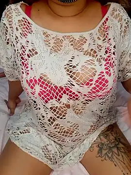 Wild wifey online show from October 2025 10:59:02 AM