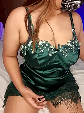 Wild wifey online show from June 2026 07:33:01 PM