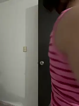 lolitalamasbonita01 online show from February 2025 09:22:01 PM