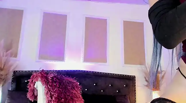 queen satin online show from February 2025 08:17:02 AM