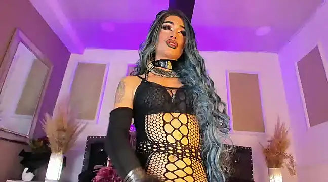 queen satin online show from March 2025 07:04:02 AM