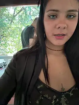 samantha kevin online show from December 2024 08:15:01 PM