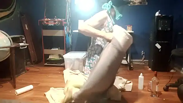 Snapshot of BJSchlect chatting on February 2025 03:45:02 AM BJSchlect online show from February 2025 03:45:02 AM