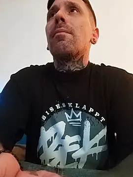 Schabernack1990 online show from February 2026 12:47:02 AM