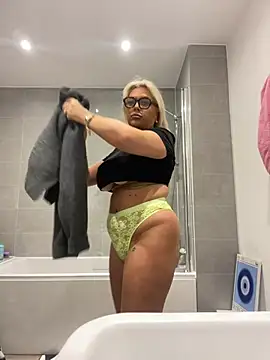 Arabellalee23 online show from December 2024 10:05:01 PM