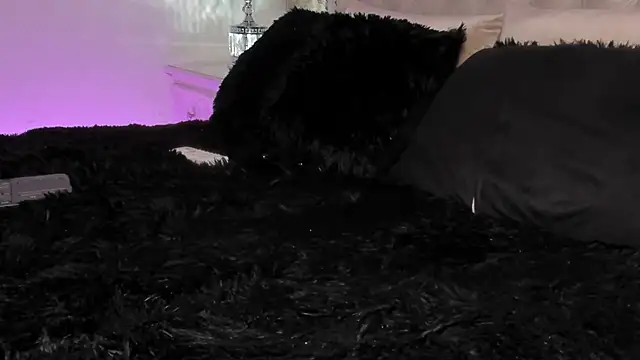 Kev jenner online show from February 2025 02:06:01 AM