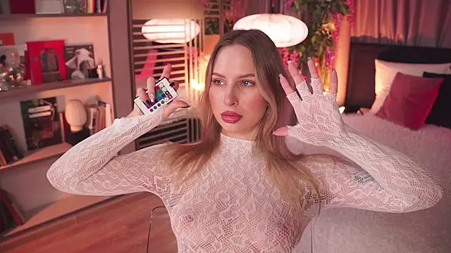 Snapshot of AnnLevine chatting on February 2025 05:46:01 AM AnnLevine online show from February 2025 05:46:01 AM