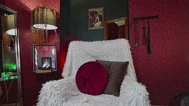 Snapshot of AnnLevine chatting on September 2025 02:22:01 PM AnnLevine online show from September 2025 02:22:01 PM