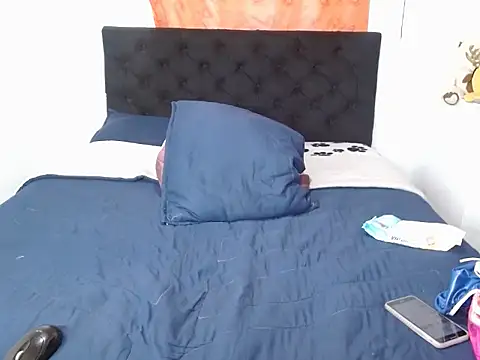 luna grans 777 online show from September 2025 01:40:02 AM