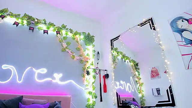 Snapshot of YouliteSllut2 chatting on February 2025 05:36:01 AM YouliteSllut2 online show from February 2025 05:36:01 AM