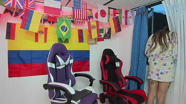 parejacaliente20154 online show from June 2026 10:36:02 AM