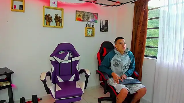 parejacaliente20154 online show from July 2026 11:04:02 AM