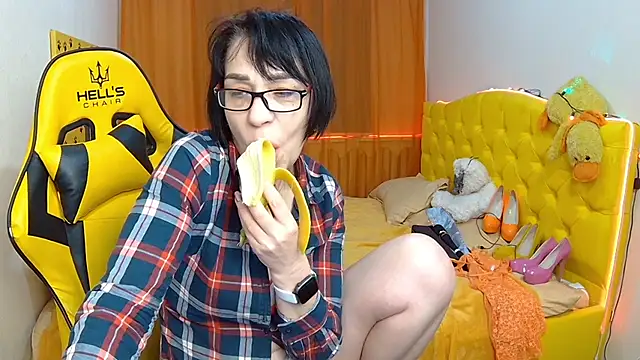 Snapshot of SandraHormas chatting on January 2025 10:50:02 AM SandraHormas online show from January 2025 10:50:02 AM