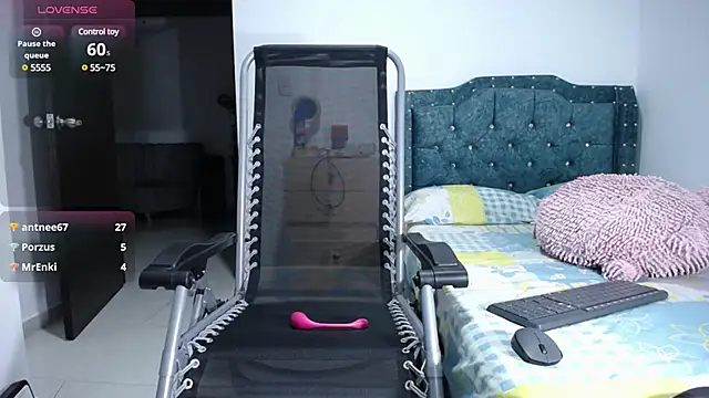 Snapshot of sofiamature01 chatting on January 2025 03:55:02 AM sofiamature01 online show from January 2025 03:55:02 AM