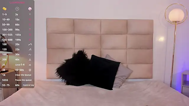 Snapshot of AngelyRosse1 chatting on March 2025 04:17:02 AM AngelyRosse1 online show from March 2025 04:17:02 AM