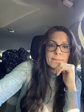 Snapshot of BeautifulMesss chatting on October 2025 04:07:02 PM BeautifulMesss online show from October 2025 04:07:02 PM