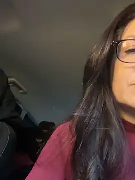 Snapshot of BeautifulMesss chatting on November 2025 04:41:02 PM BeautifulMesss online show from November 2025 04:41:02 PM