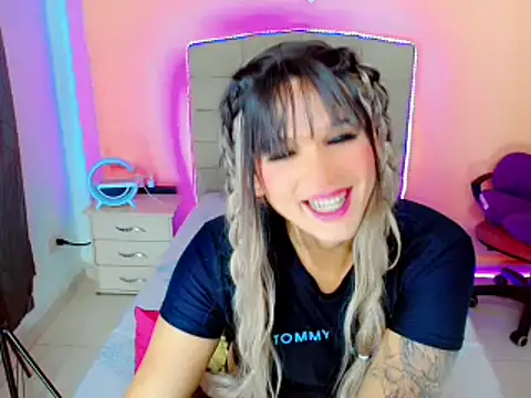 TaylorMon online show from January 2025 06:06:02 AM