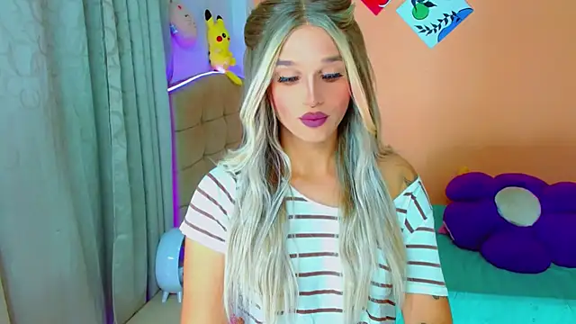 TaylorMon online show from September 2025 01:05:01 AM