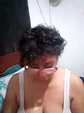 Snapshot of sorbetico_perverse chatting on November 2025 01:44:02 PM sorbetico perverse online show from November 2025 01:44:02 PM