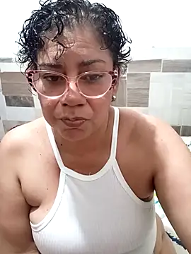 Snapshot of sorbetico_perverse chatting on February 2026 06:55:02 PM sorbetico perverse online show from February 2026 06:55:02 PM