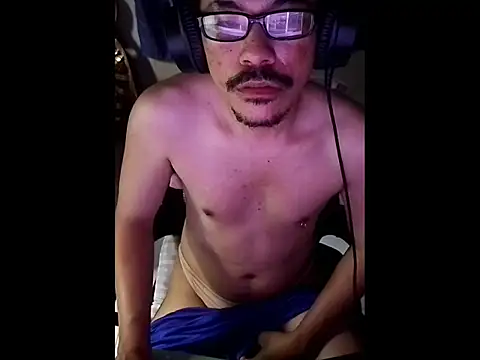 cloudyth1994 online show from June 2026 04:08:01 AM