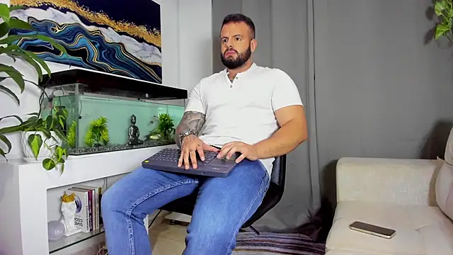 Johnnygrayson1 online show from January 2025 11:23:01 PM