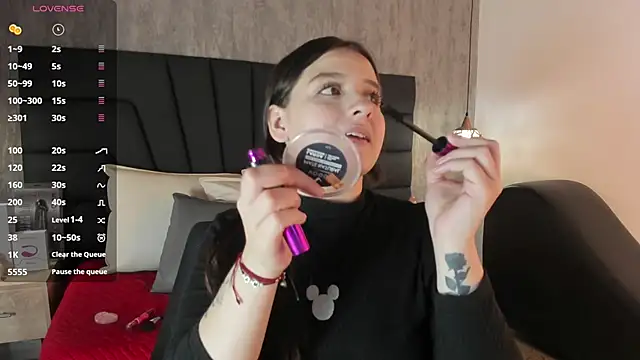 Snapshot of Sabrina_Lennox chatting on January 2025 07:48:02 PM Sabrina Lennox online show from January 2025 07:48:02 PM