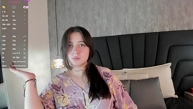 Snapshot of Sabrina_Lennox chatting on February 2025 07:38:02 PM Sabrina Lennox online show from February 2025 07:38:02 PM