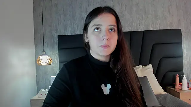 Snapshot of Sabrina_Lennox chatting on February 2025 07:27:02 PM Sabrina Lennox online show from February 2025 07:27:02 PM