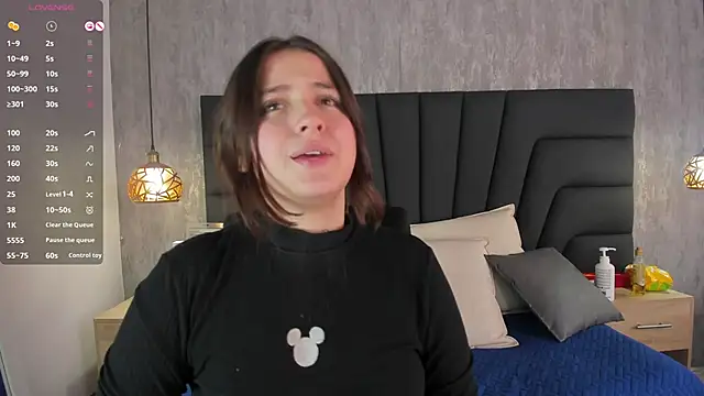 Snapshot of Sabrina_Lennox chatting on March 2025 12:30:01 AM Sabrina Lennox online show from March 2025 12:30:01 AM