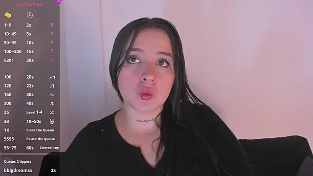 Snapshot of Sabrina_Lennox chatting on October 2025 04:33:02 AM Sabrina Lennox online show from October 2025 04:33:02 AM