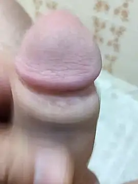 Snapshot of carvalhesco chatting on March 2026 03:43:01 AM carvalhesco online show from March 2026 03:43:01 AM