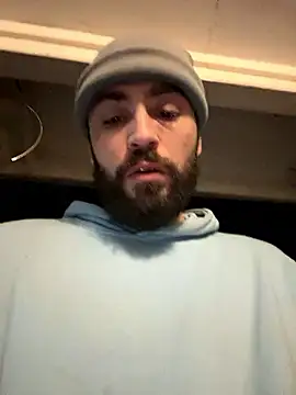 BROKEBOY707 online show from December 2024 05:50:02 AM