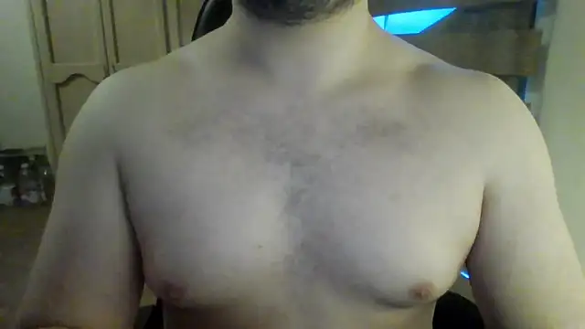 Snapshot of Himbo_fox chatting on December 2025 12:19:02 AM Himbo fox online show from December 2025 12:19:02 AM