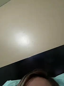 Snapshot of xLadyScarlettx chatting on February 2025 05:40:01 AM xLadyScarlettx online show from February 2025 05:40:01 AM