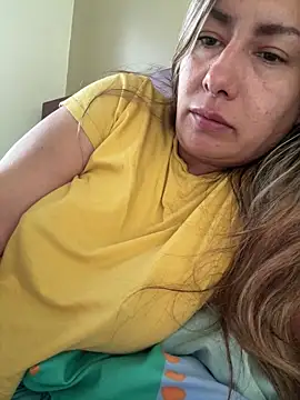 Snapshot of xLadyScarlettx chatting on March 2025 10:36:02 PM xLadyScarlettx online show from March 2025 10:36:02 PM