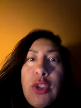 Snapshot of xLadyScarlettx chatting on September 2025 01:16:02 AM xLadyScarlettx online show from September 2025 01:16:02 AM