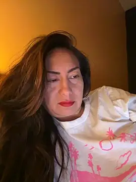 Snapshot of xLadyScarlettx chatting on September 2025 02:23:01 AM xLadyScarlettx online show from September 2025 02:23:01 AM