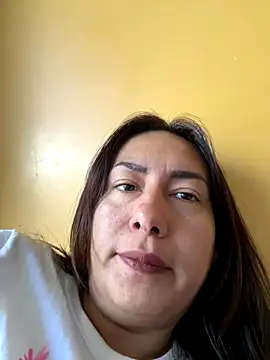 Snapshot of xLadyScarlettx chatting on October 2025 04:05:02 PM xLadyScarlettx online show from October 2025 04:05:02 PM