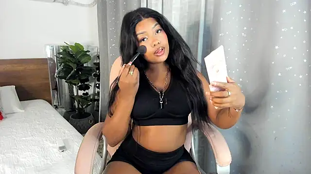 Isaa Coleman  online show from February 2025 10:32:01 PM