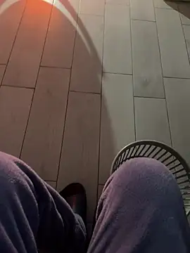 Lucom23 online show from February 2025 01:13:01 AM