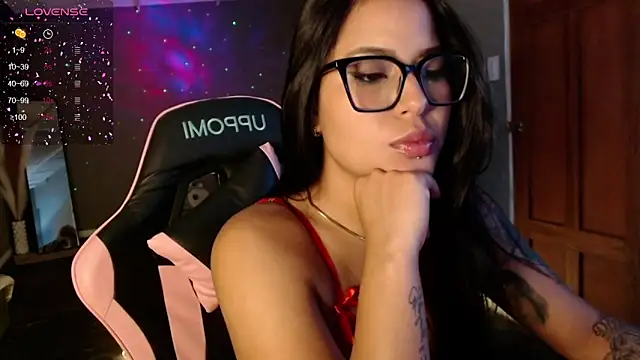 Snapshot of alexa_kei chatting on October 2025 07:45:01 PM alexa kei online show from October 2025 07:45:01 PM