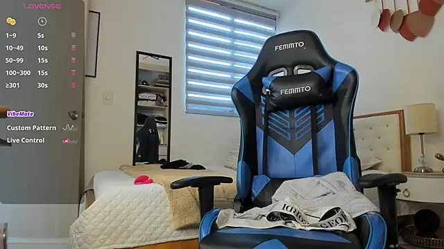 Snapshot of mateoleonee chatting on January 2025 05:55:01 PM mateoleonee online show from January 2025 05:55:01 PM