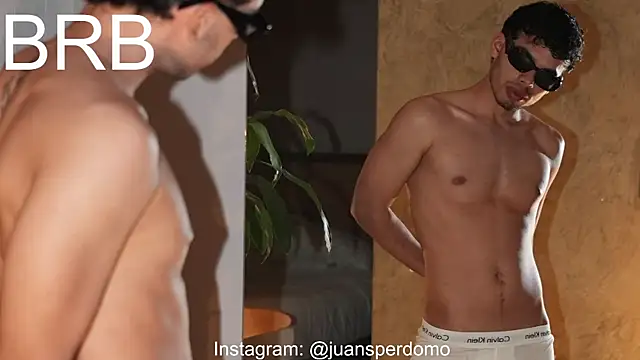 Snapshot of mateoleonee chatting on March 2025 02:29:02 PM mateoleonee online show from March 2025 02:29:02 PM