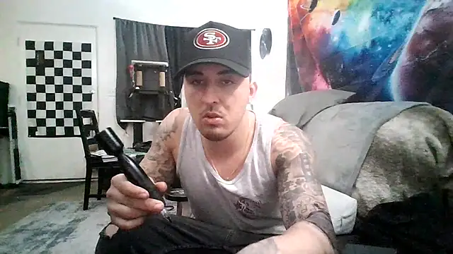 Snapshot of Antoniothedon chatting on December 2024 04:56:01 AM Antoniothedon online show from December 2024 04:56:01 AM